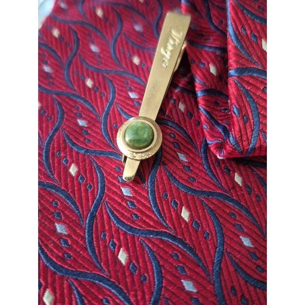 Vintage Tie Clip Virgo Gold Tone Jade Stone 2